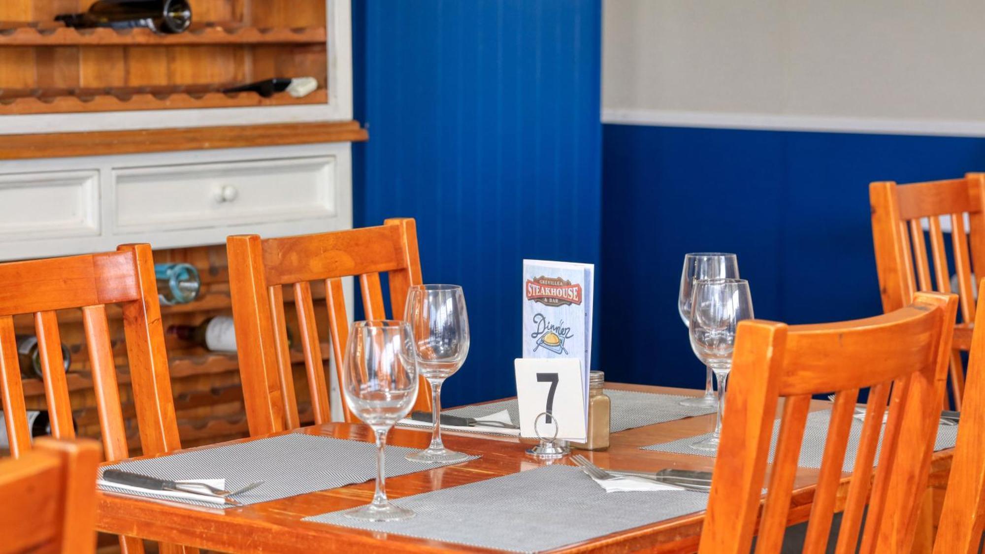 Centre & Steakhouse Restaurant Hotel